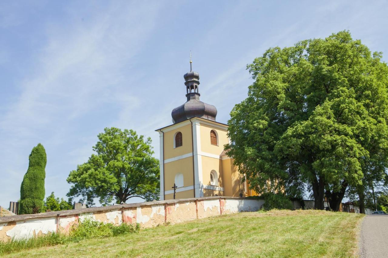 Pension Berten Strašice Strasice  Exterior foto